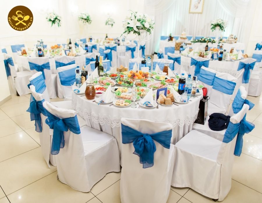 đặt bàn tiệc tại nhà quận 9